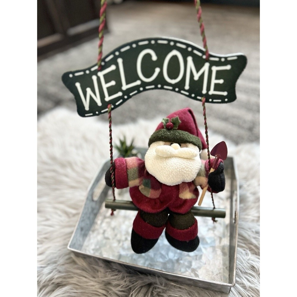 Santa Sitting On The Swing Wooden Welcome‎ Sign Vintage Holiday Styling